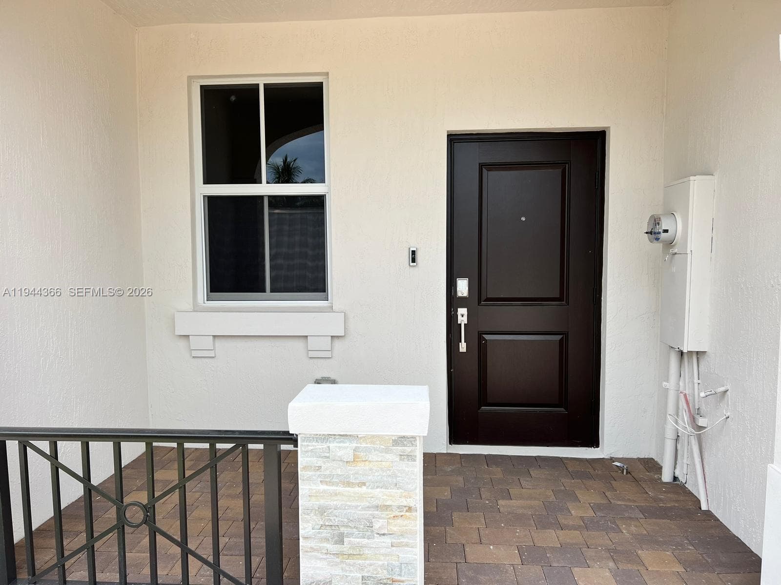 12560 NW 22nd Pl photo 2