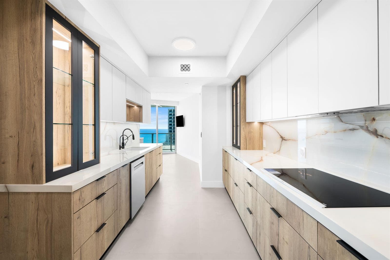 3101 S Ocean Drive 1807 photo 4