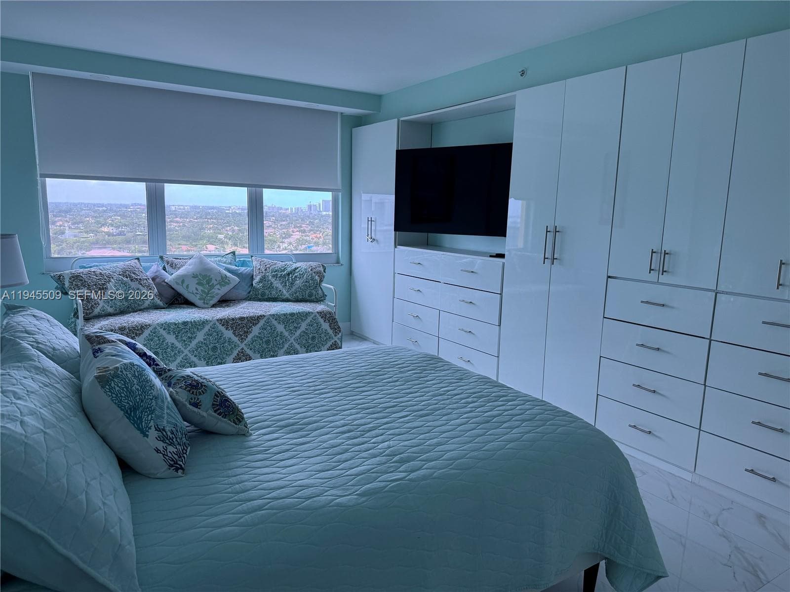 2501 S Ocean Dr 1530 photo 6