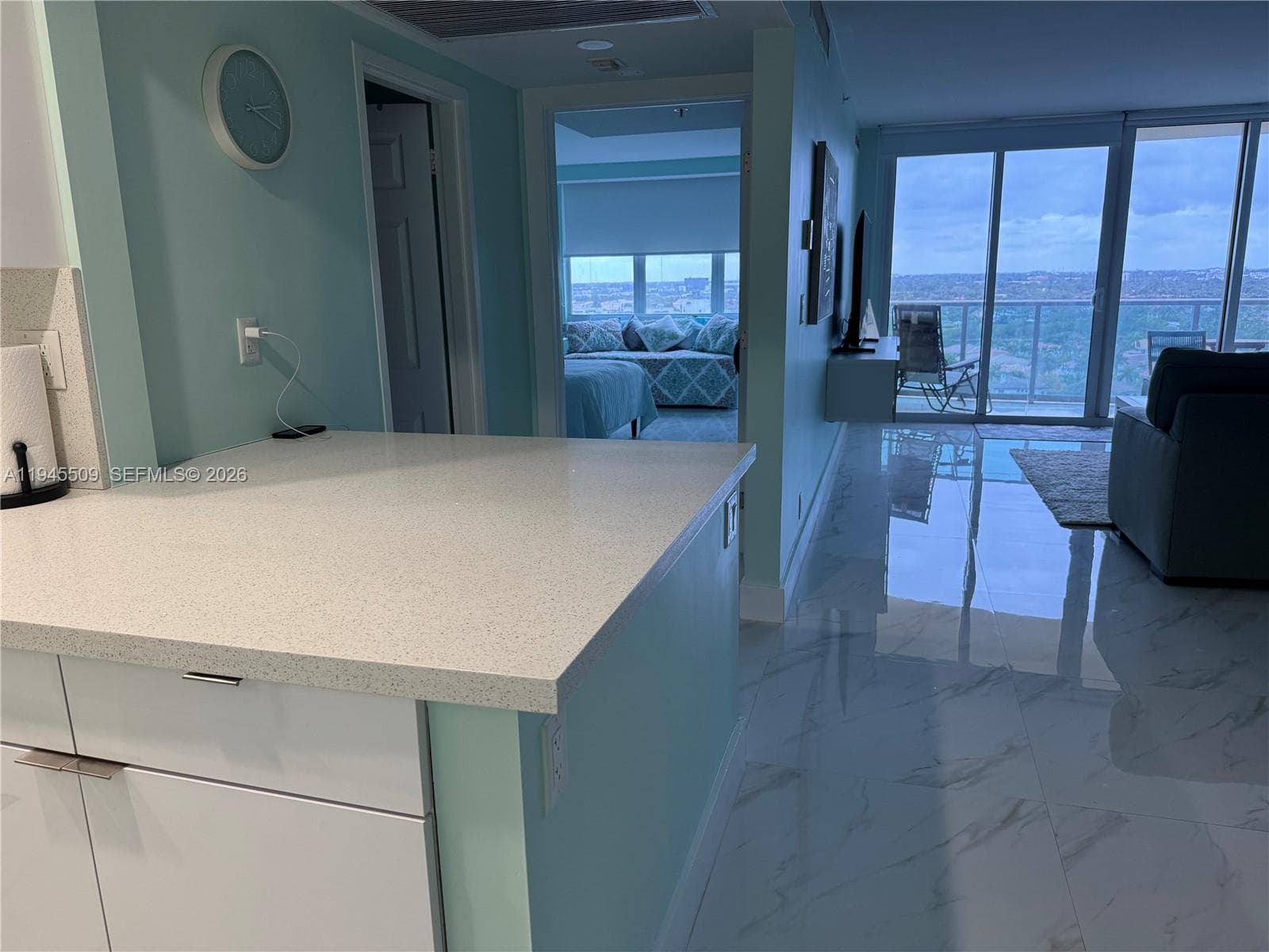 2501 S Ocean Dr 1530 photo 3