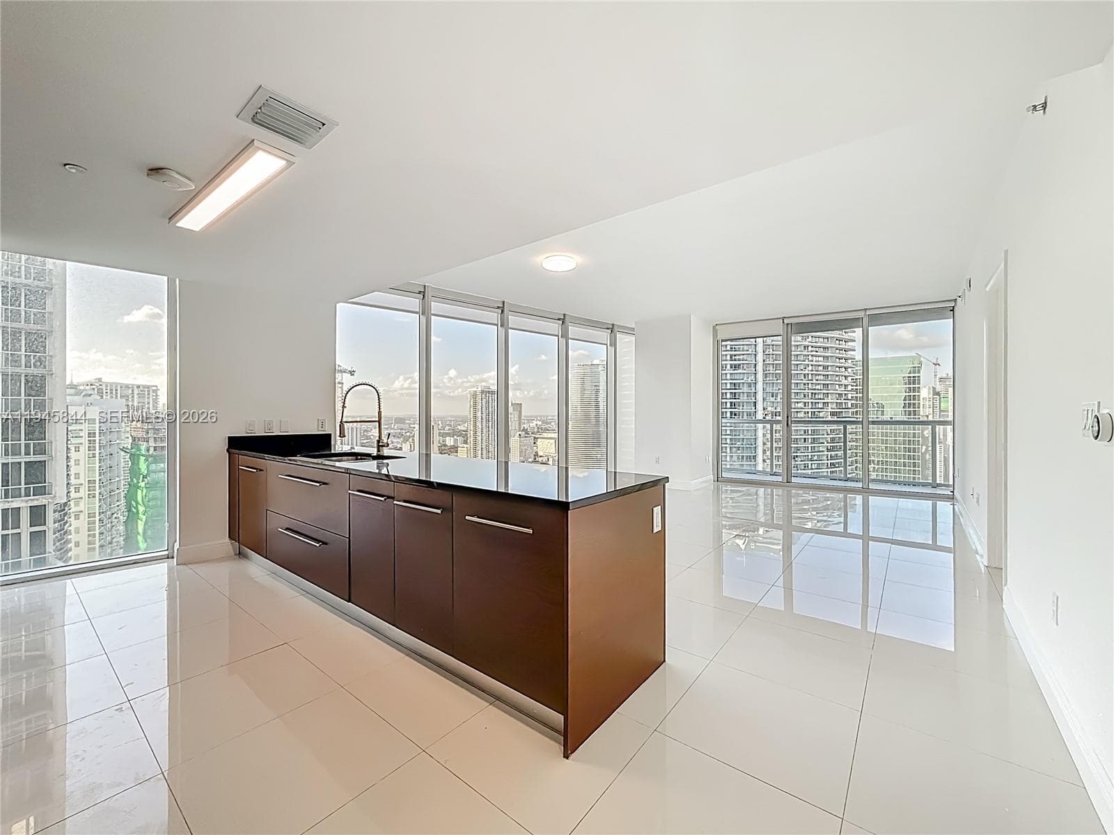 475 Brickell Ave 4215 photo 7