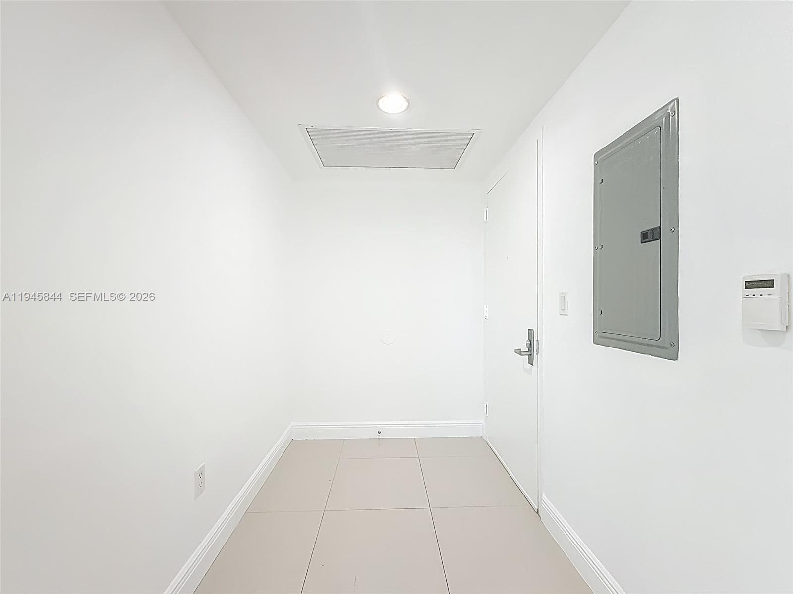 475 Brickell Ave 4215 photo 5