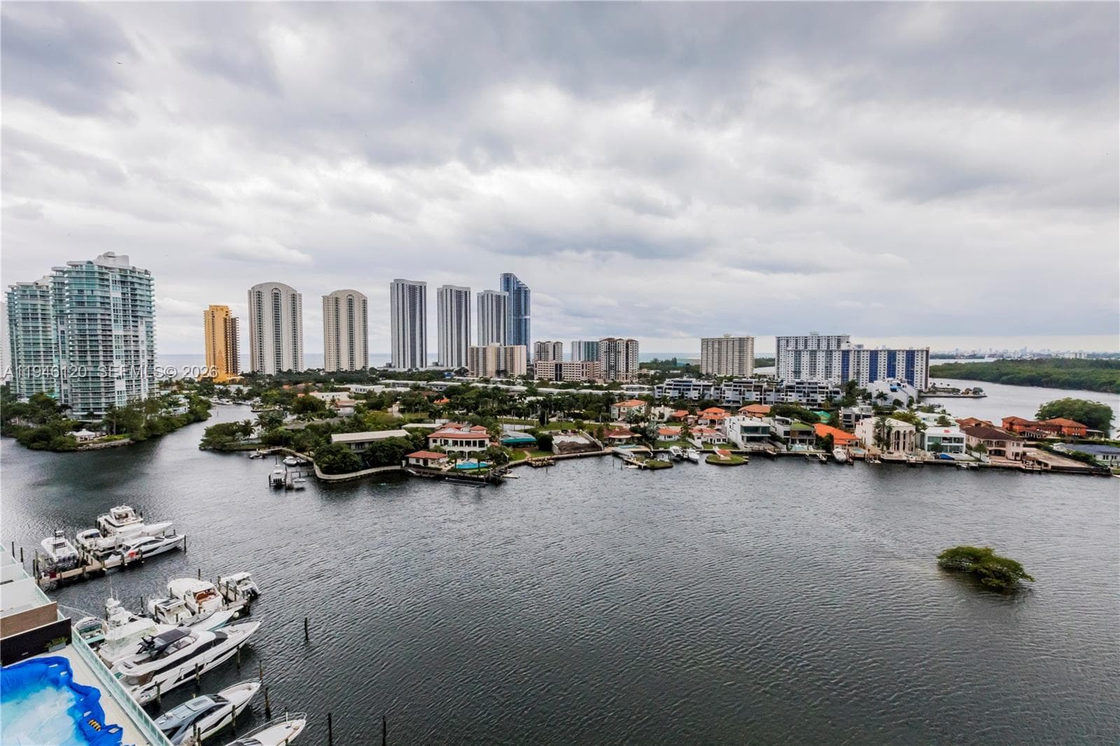 400 Sunny Isles Blvd 1504 photo 8