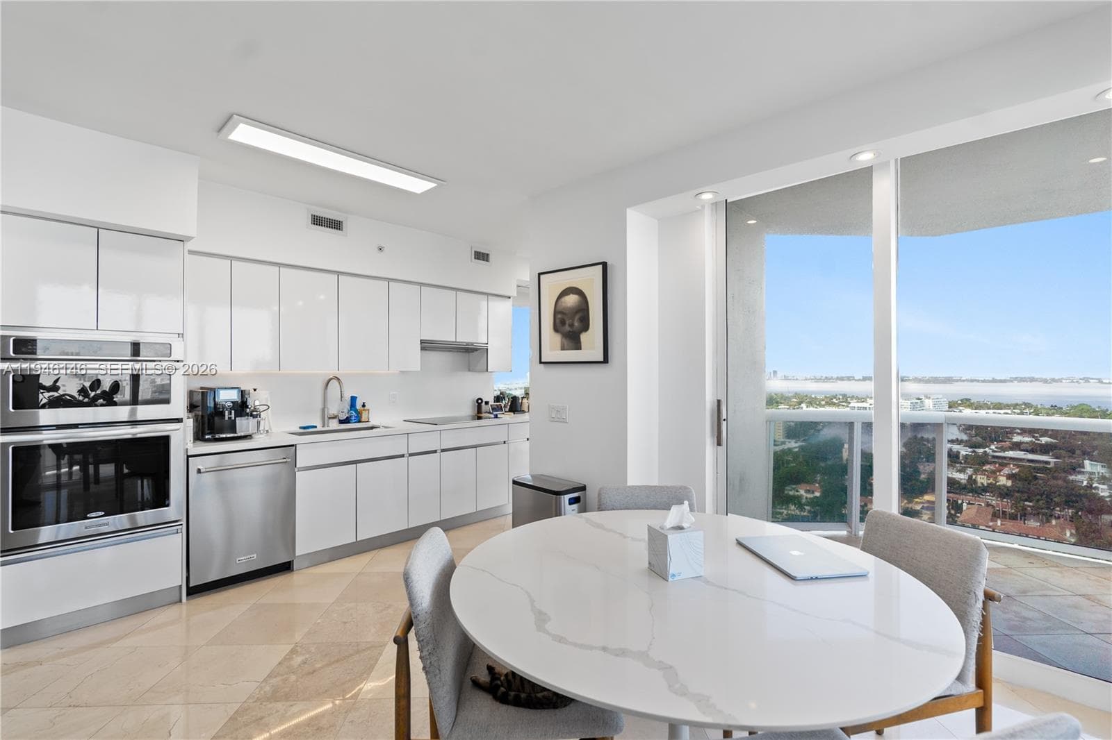 4779 Collins Ave 2607 photo 5