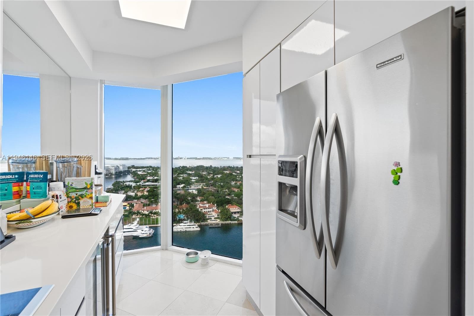 4779 Collins Ave 2607 photo 18