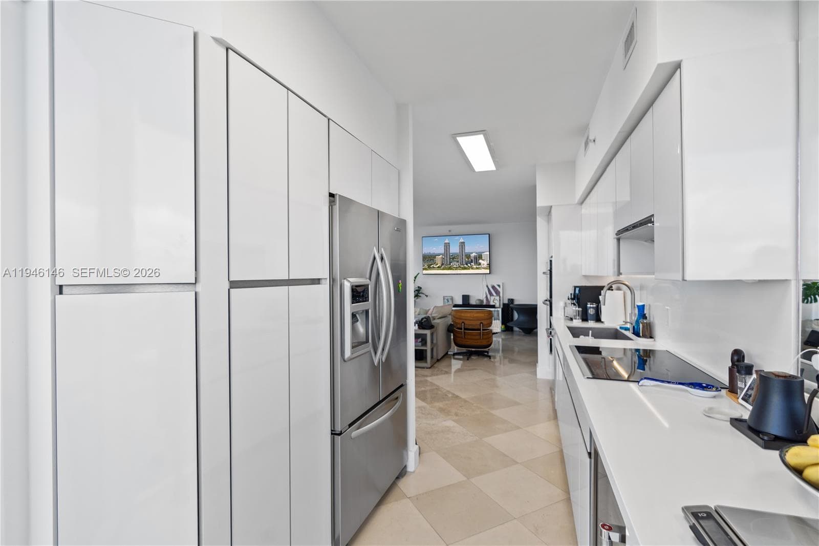 4779 Collins Ave 2607 photo 19