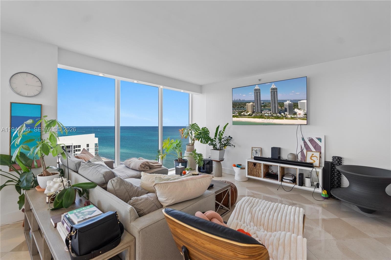 4779 Collins Ave 2607 photo 4