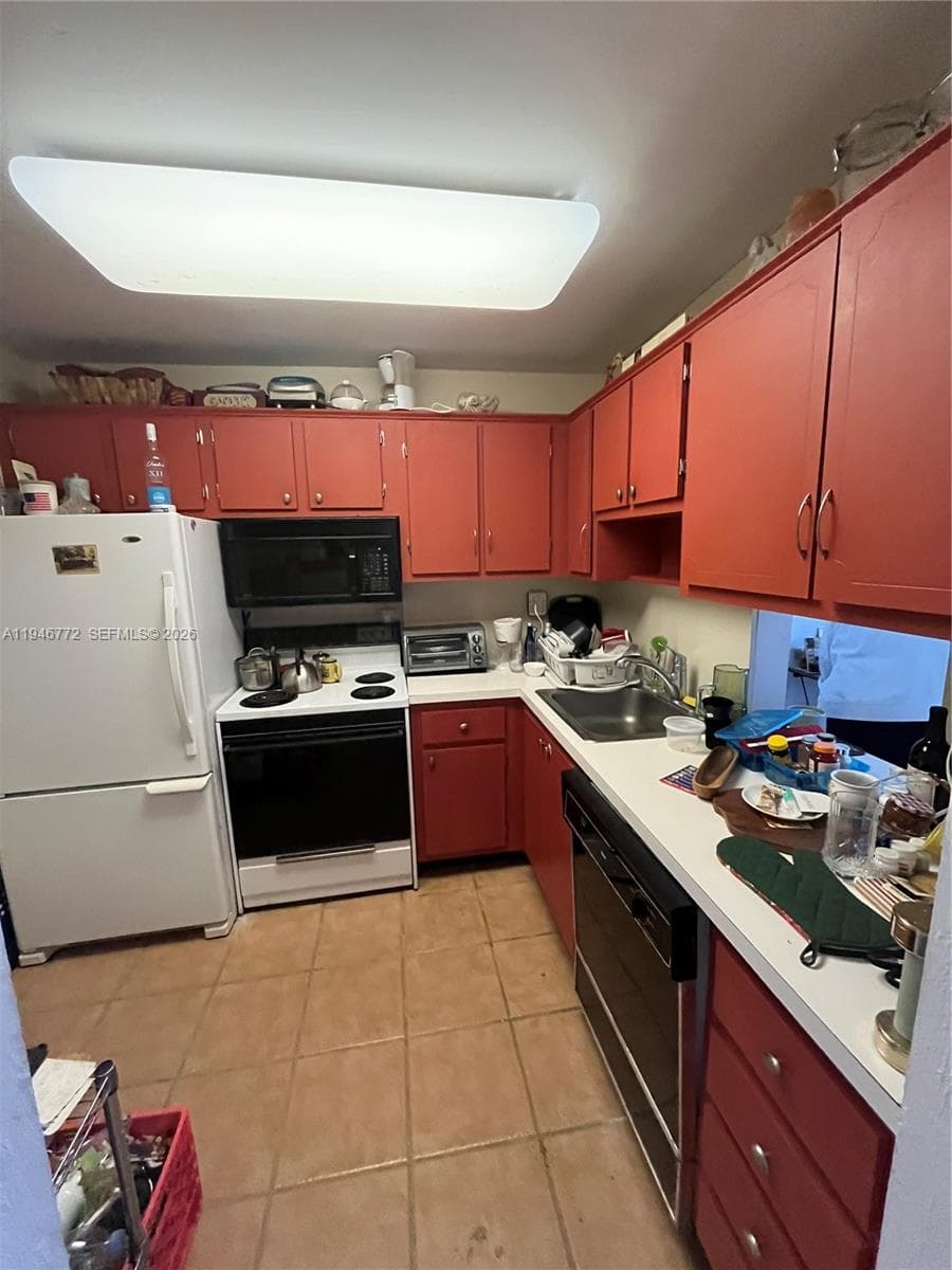 2640 NE 135th St 312 photo 7