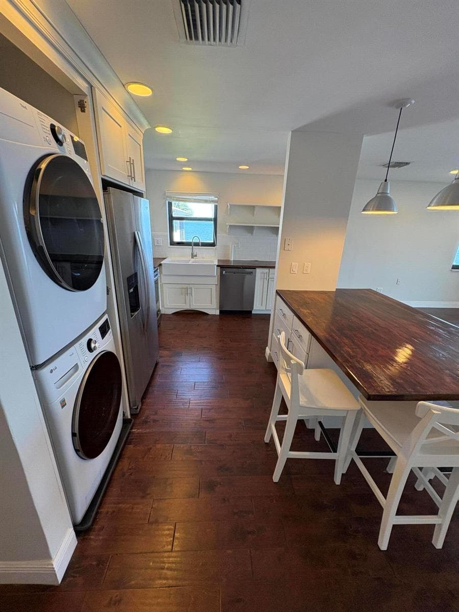 360 Wilma Circle 5 photo 6