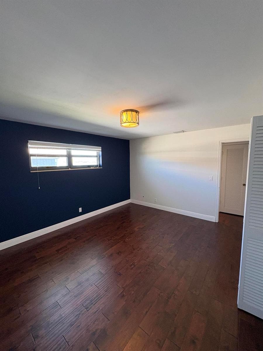 360 Wilma Circle 5 photo 14