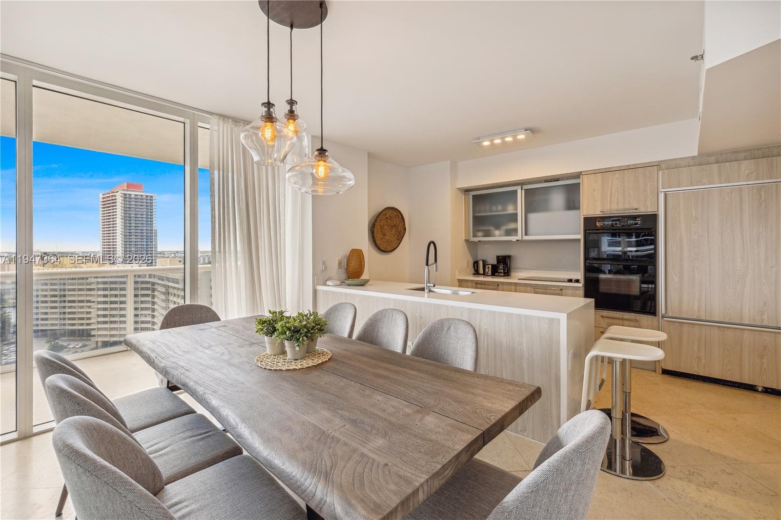 1830 S Ocean Dr 1506 photo 7