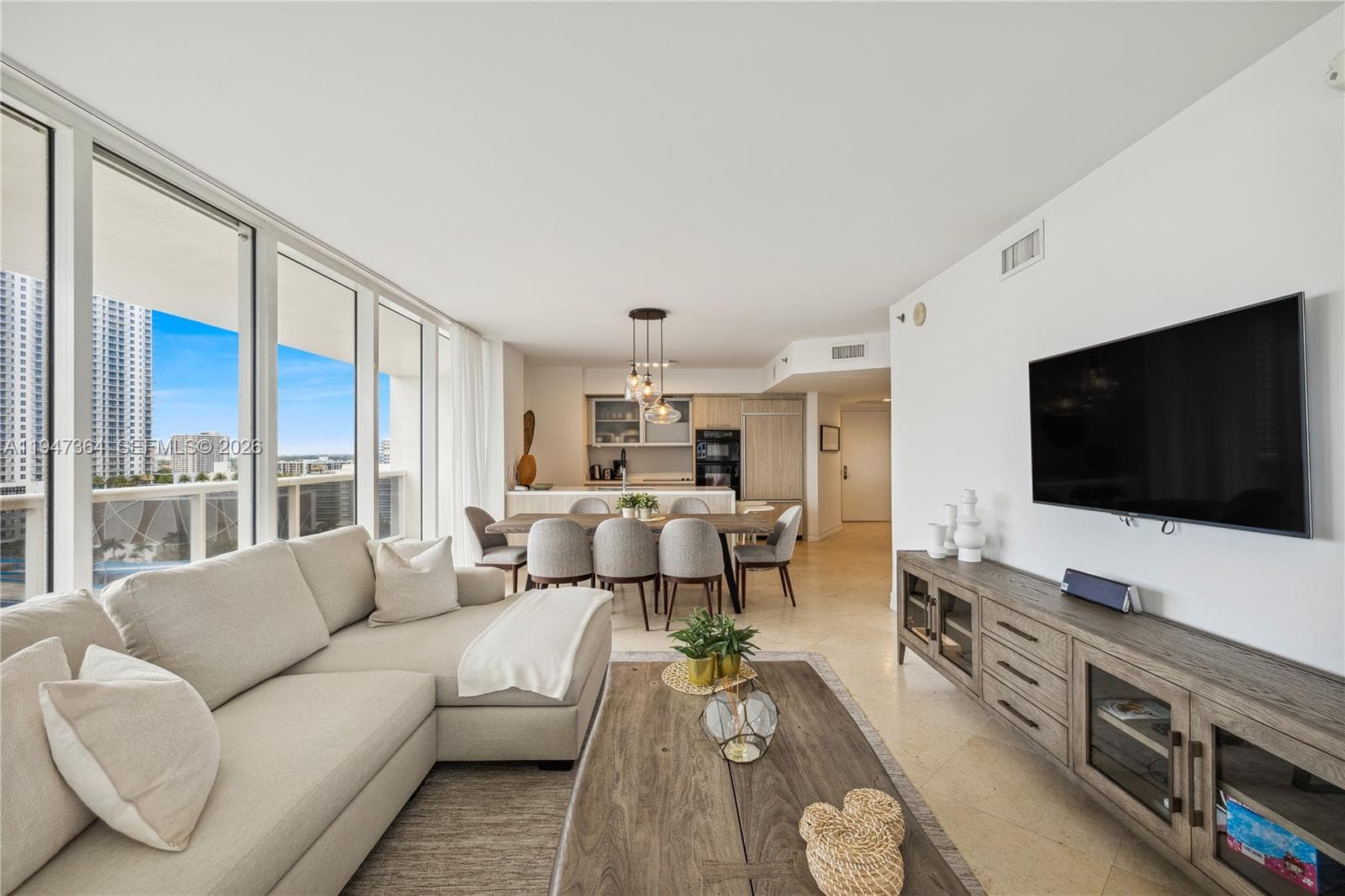 1830 S Ocean Dr 1506 photo 9