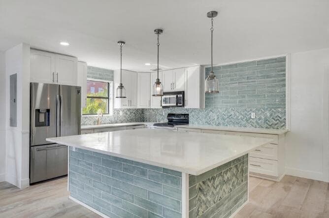 360 Wilma Circle 7 photo 5