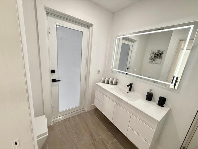 1485 NE 57th Court photo 18