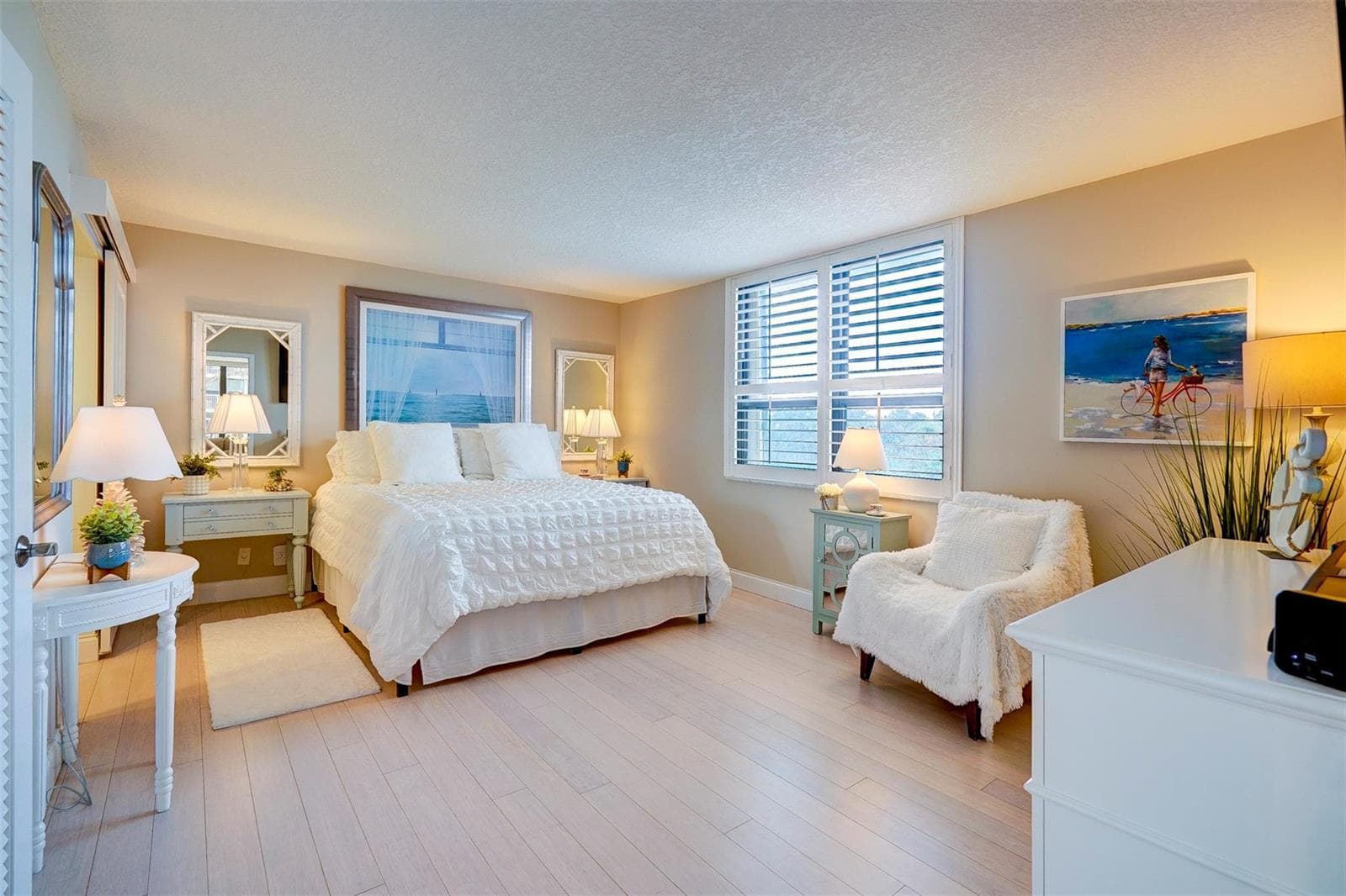 5480 N Ocean Drive B2a photo 11