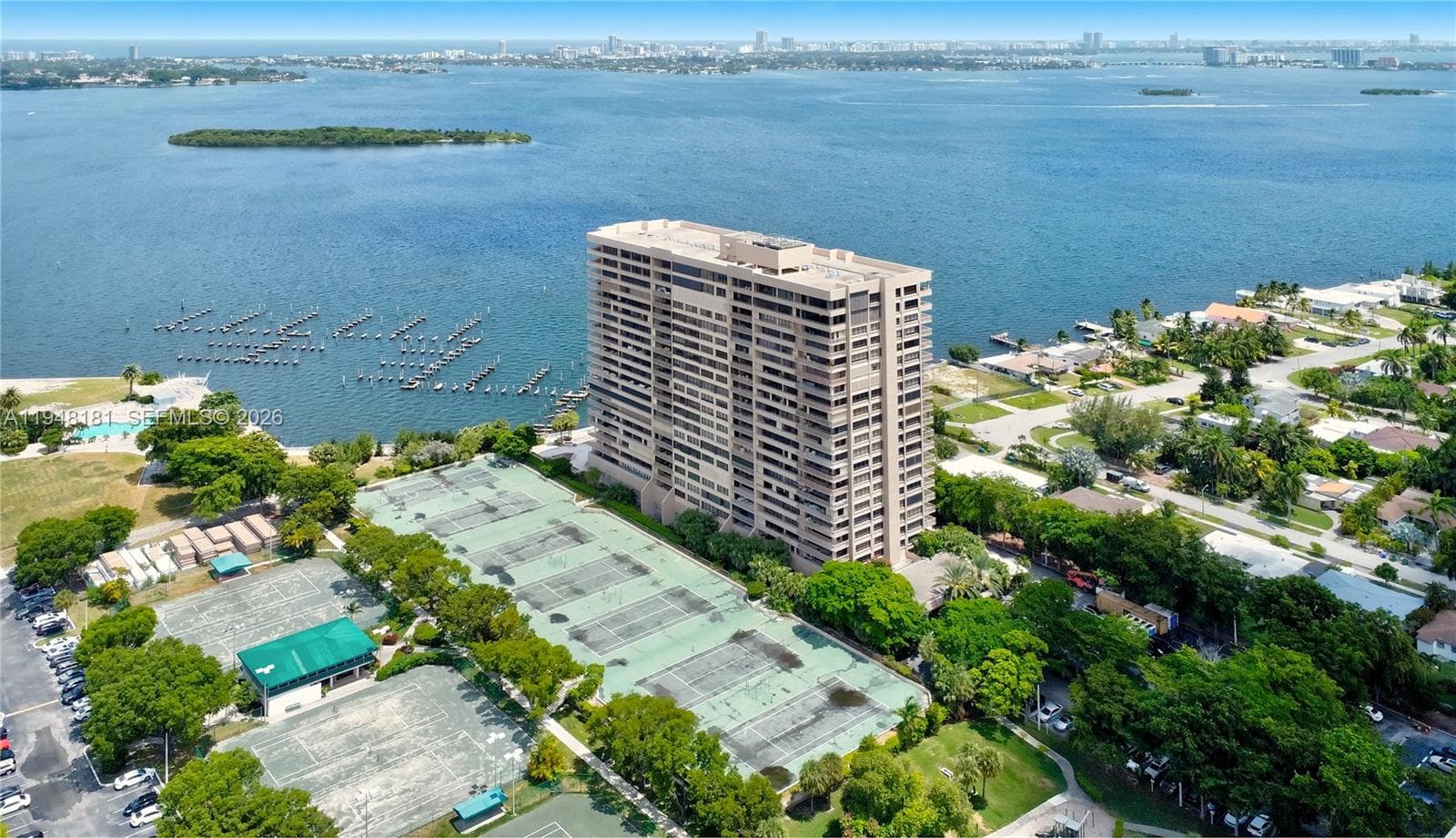 11113 Biscayne Blvd PH8 photo 2