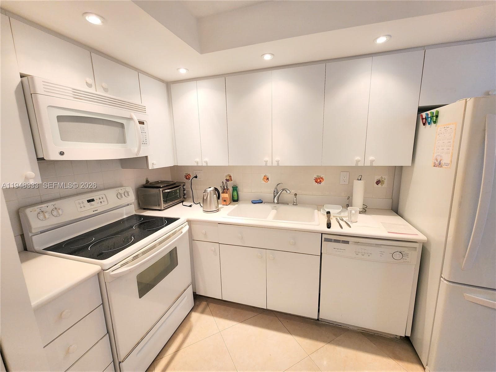 290 174th St 1607 photo 6