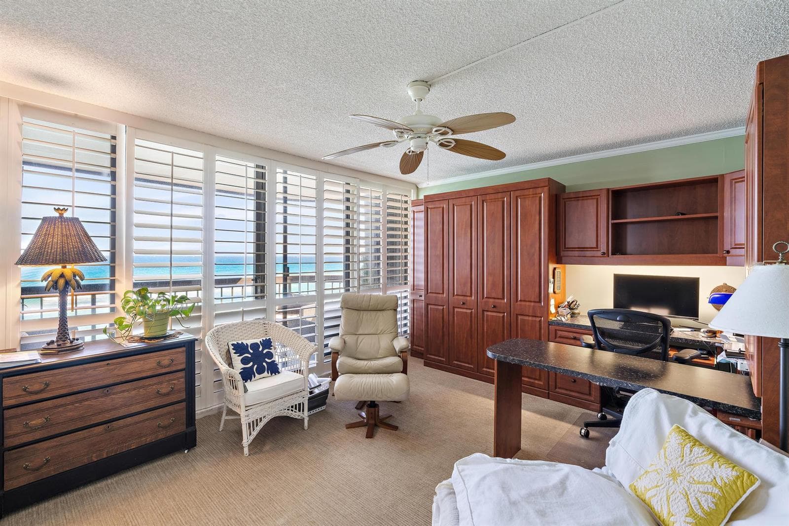 5380 N Ocean Drive 6d photo 11