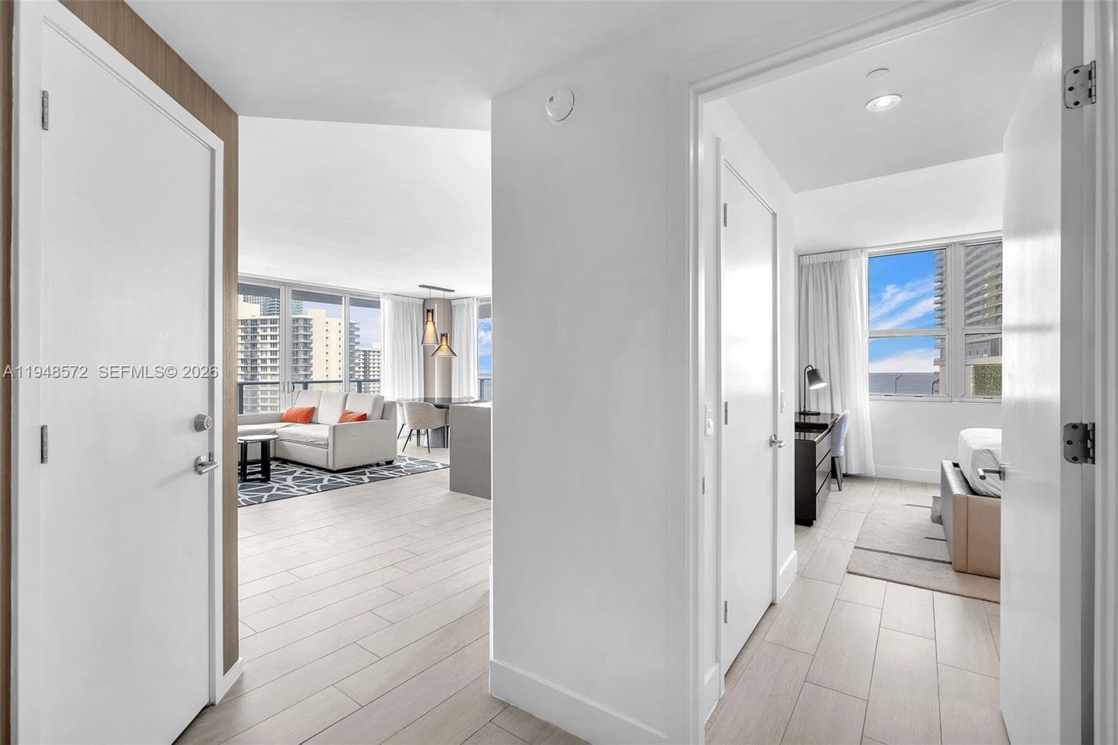 4010 S Ocean Dr R701 photo 5