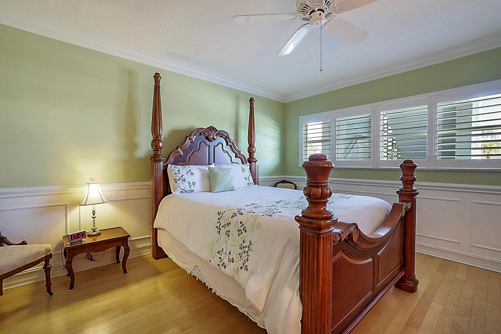 700 NE Harbour Terrace 2310 photo 13