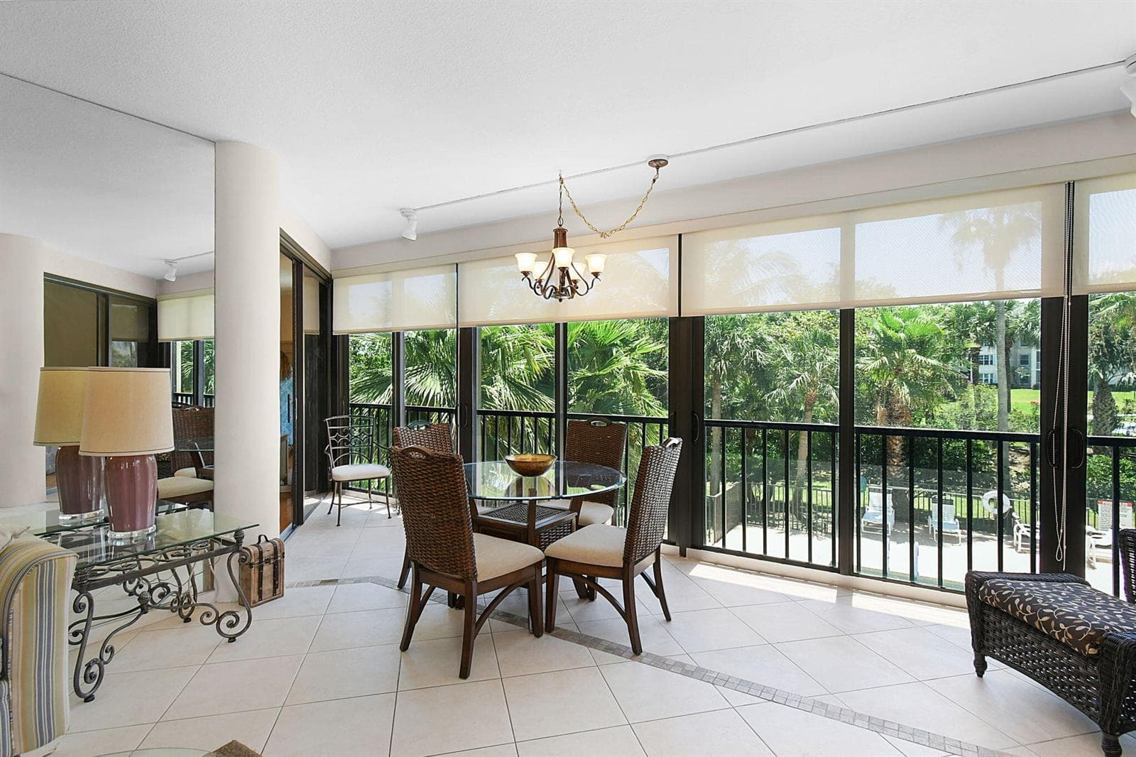 221 NE Plantation Road 211 photo 10
