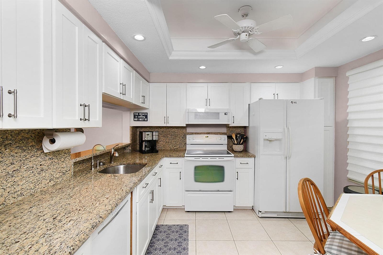 221 NE Plantation Road 211 photo 14