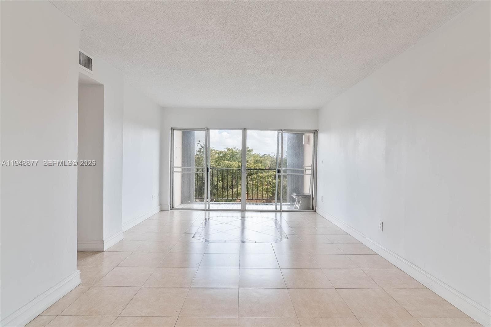 8895 Fontainebleau Blvd 407 photo 7