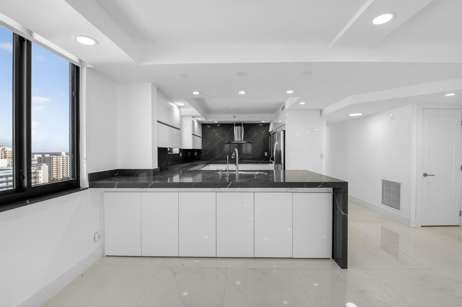 3420 S Ocean Boulevard PH-T photo 11