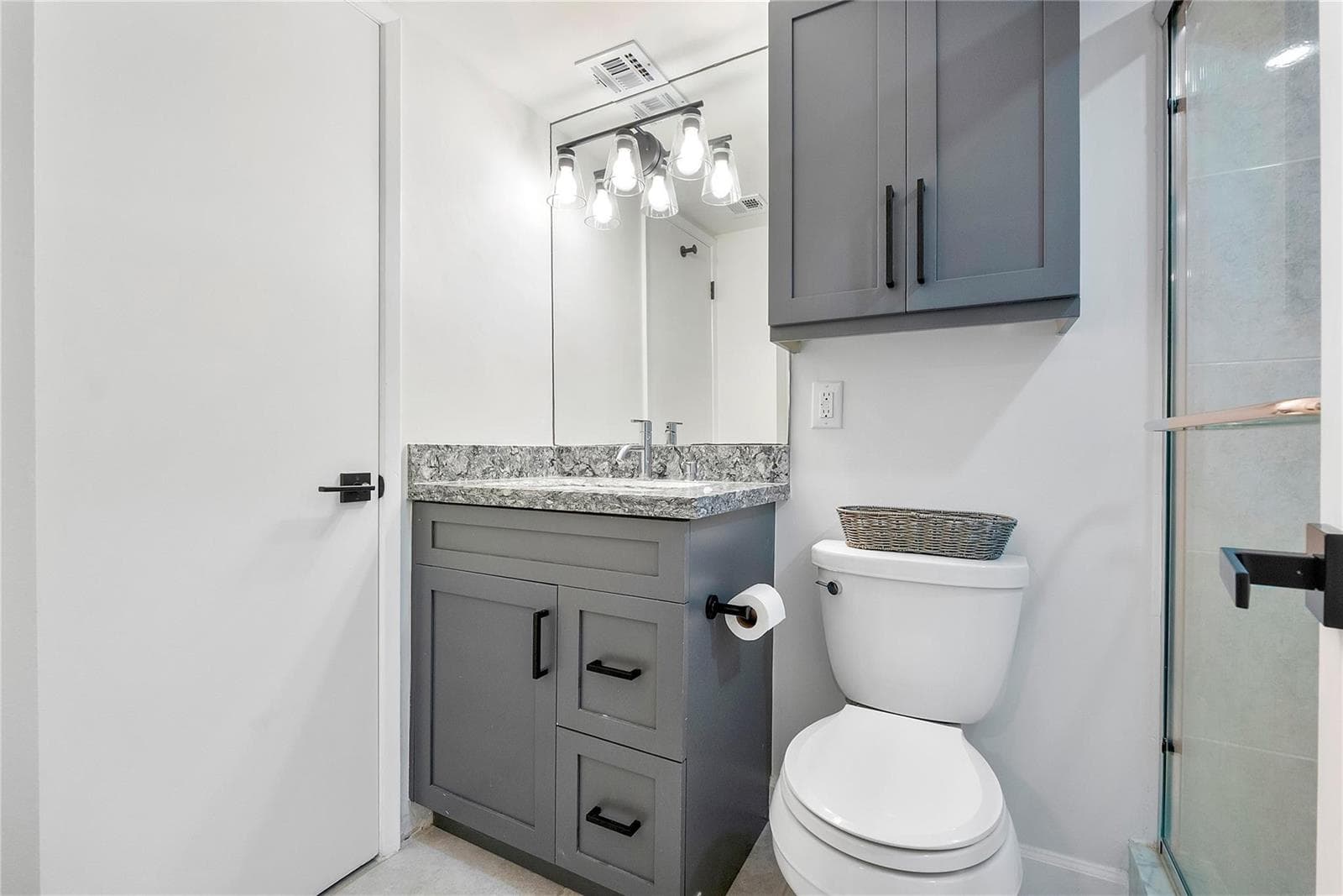 1505 N Riverside Drive 1003 photo 13