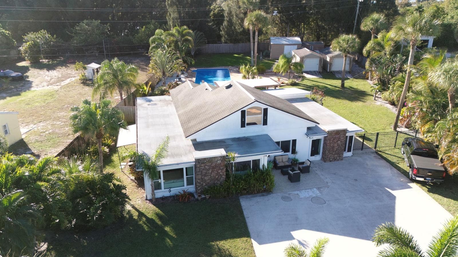 4751 S Indian River Drive photo 11