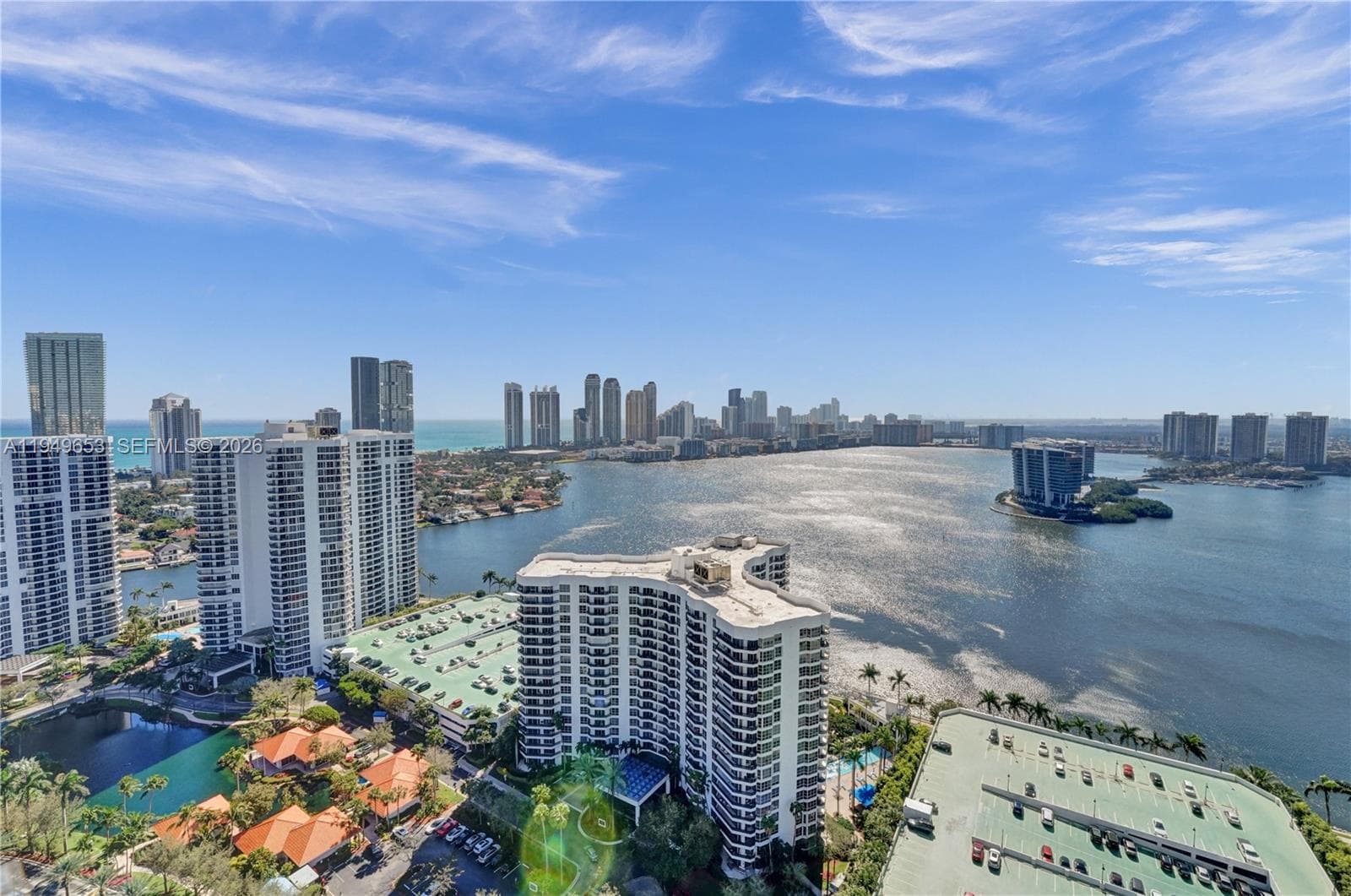 3500 Mystic Pointe Dr 3601 photo 13