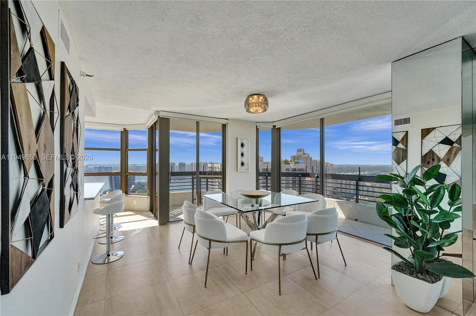 3500 Mystic Pointe Dr 3601 photo 24