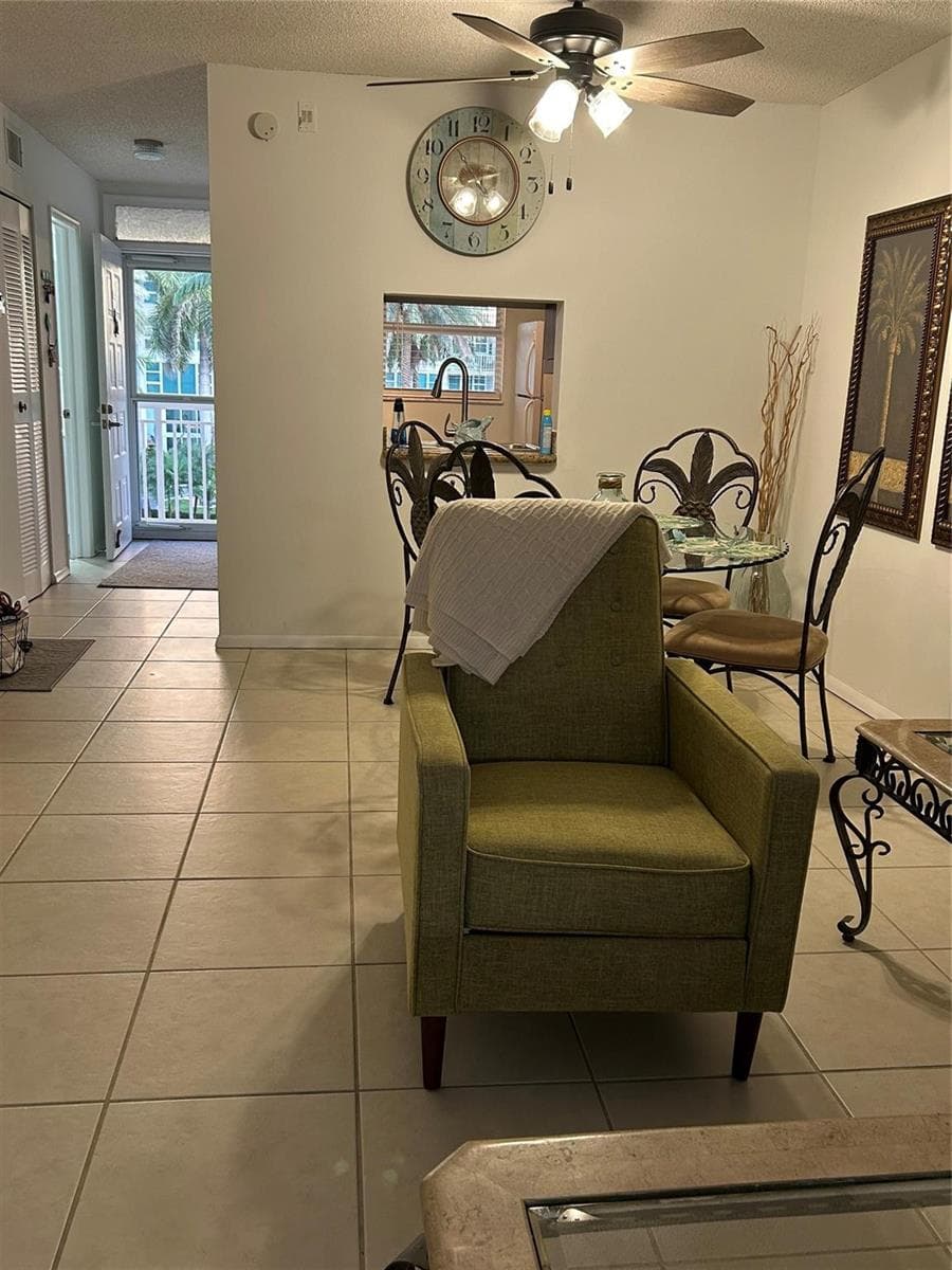 1541 S Ocean Boulevard 324 photo 3