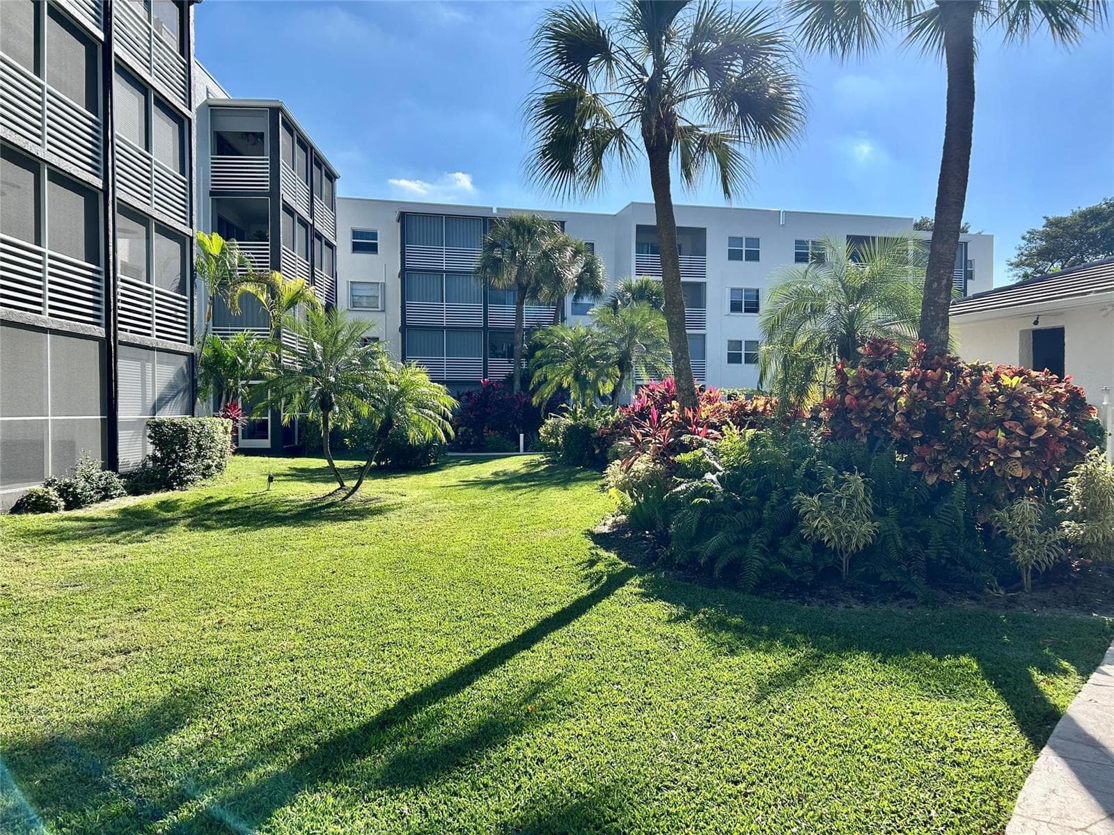 1541 S Ocean Boulevard 324 photo 11