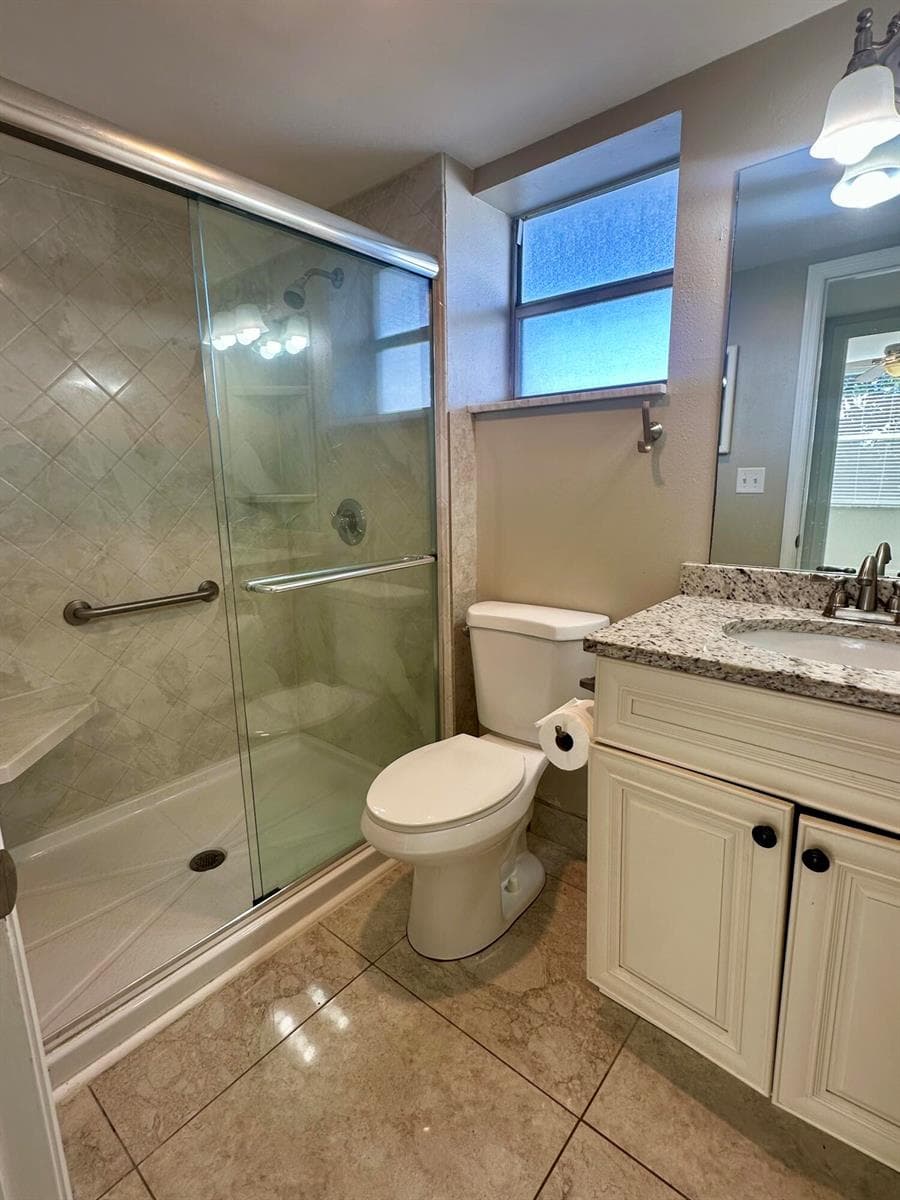 1810 New Palm Way 417 photo 14