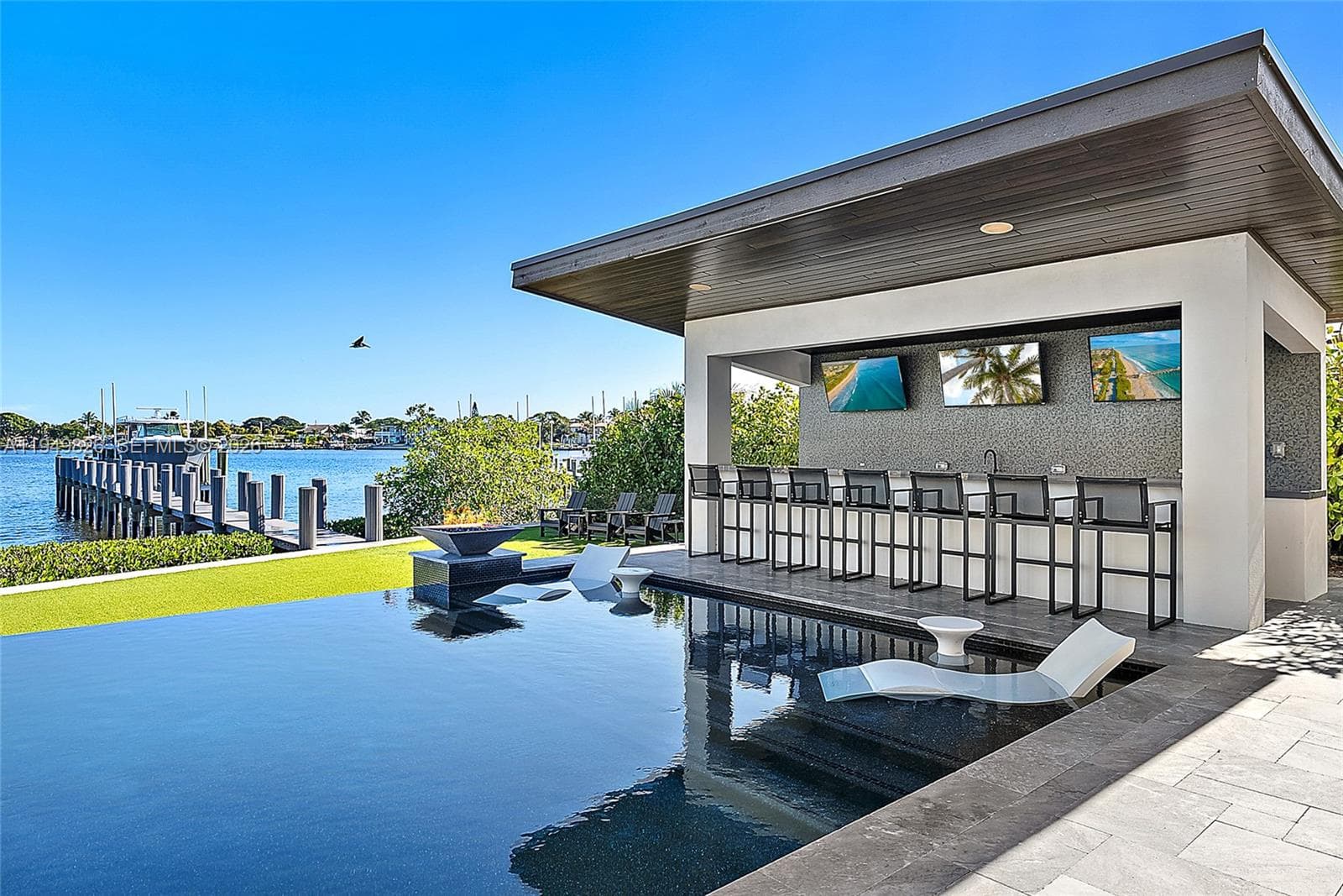 9 Bamboo Ln photo 1