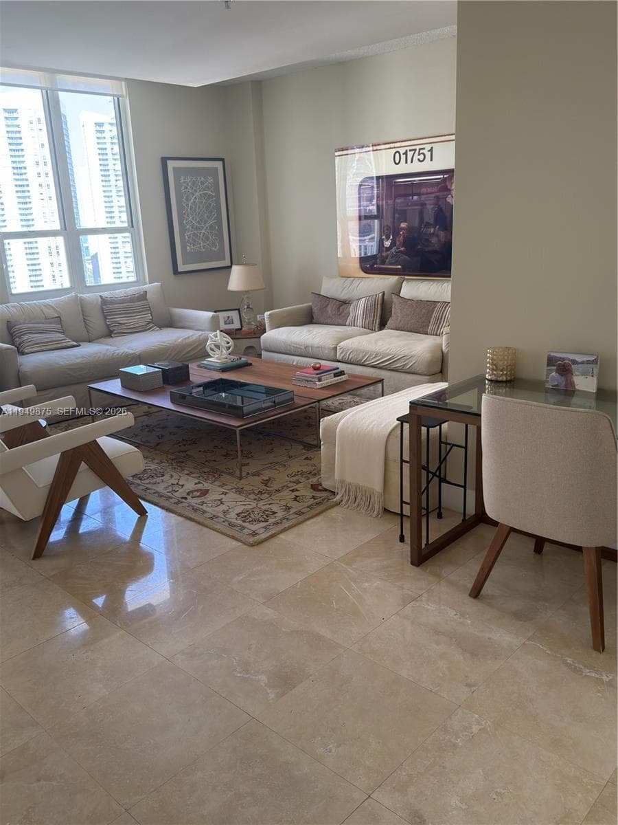 701 Brickell Key Blvd PH-08 photo 2