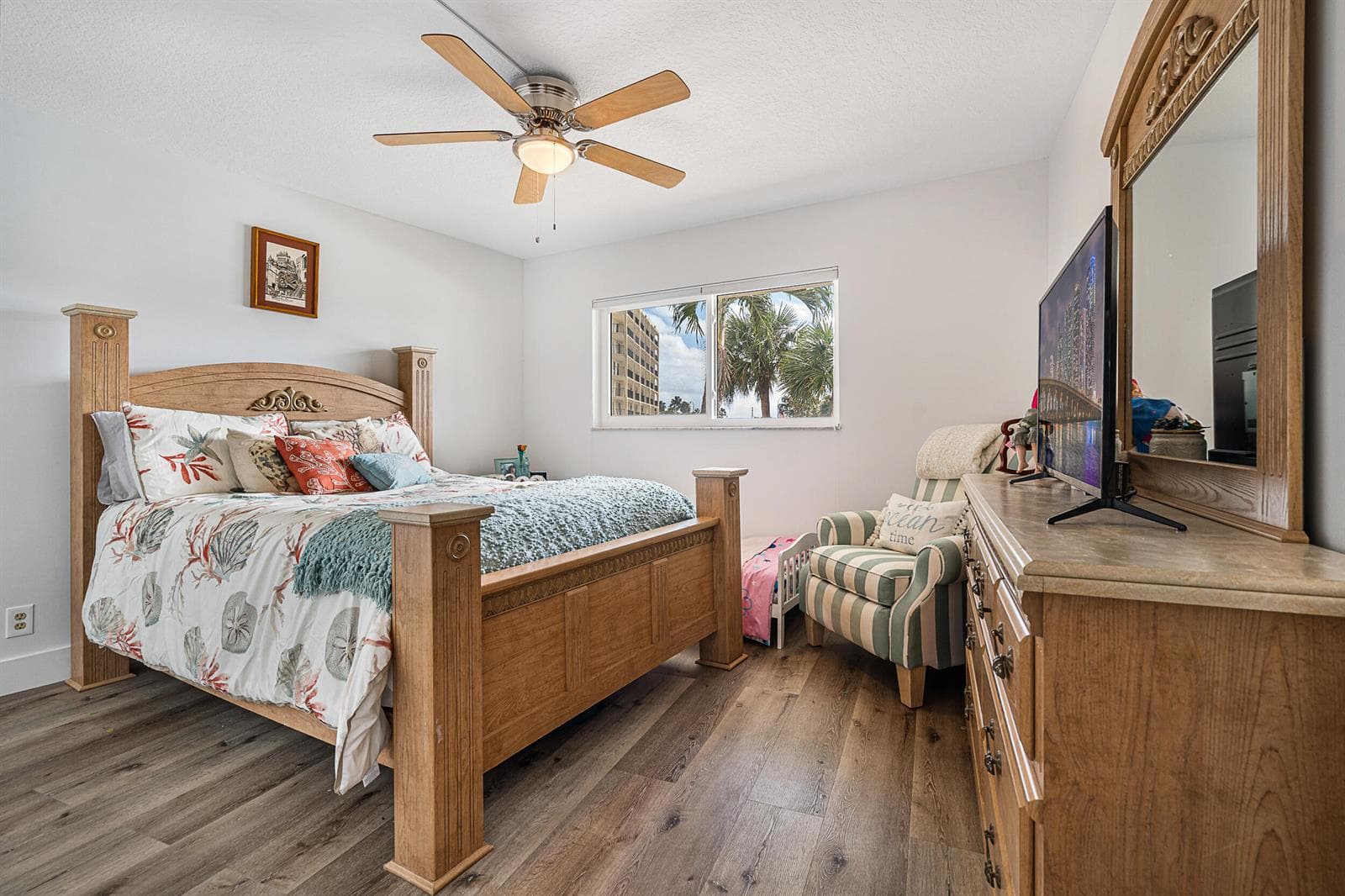 1537 E Hillsboro Boulevard 243 photo 17