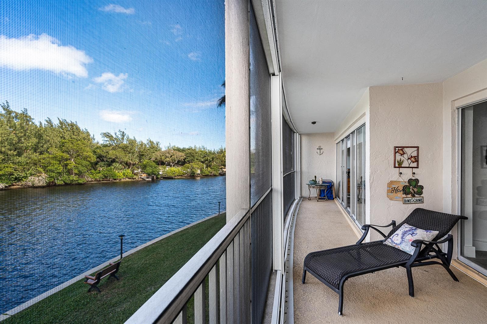 1537 E Hillsboro Boulevard 243 photo 20