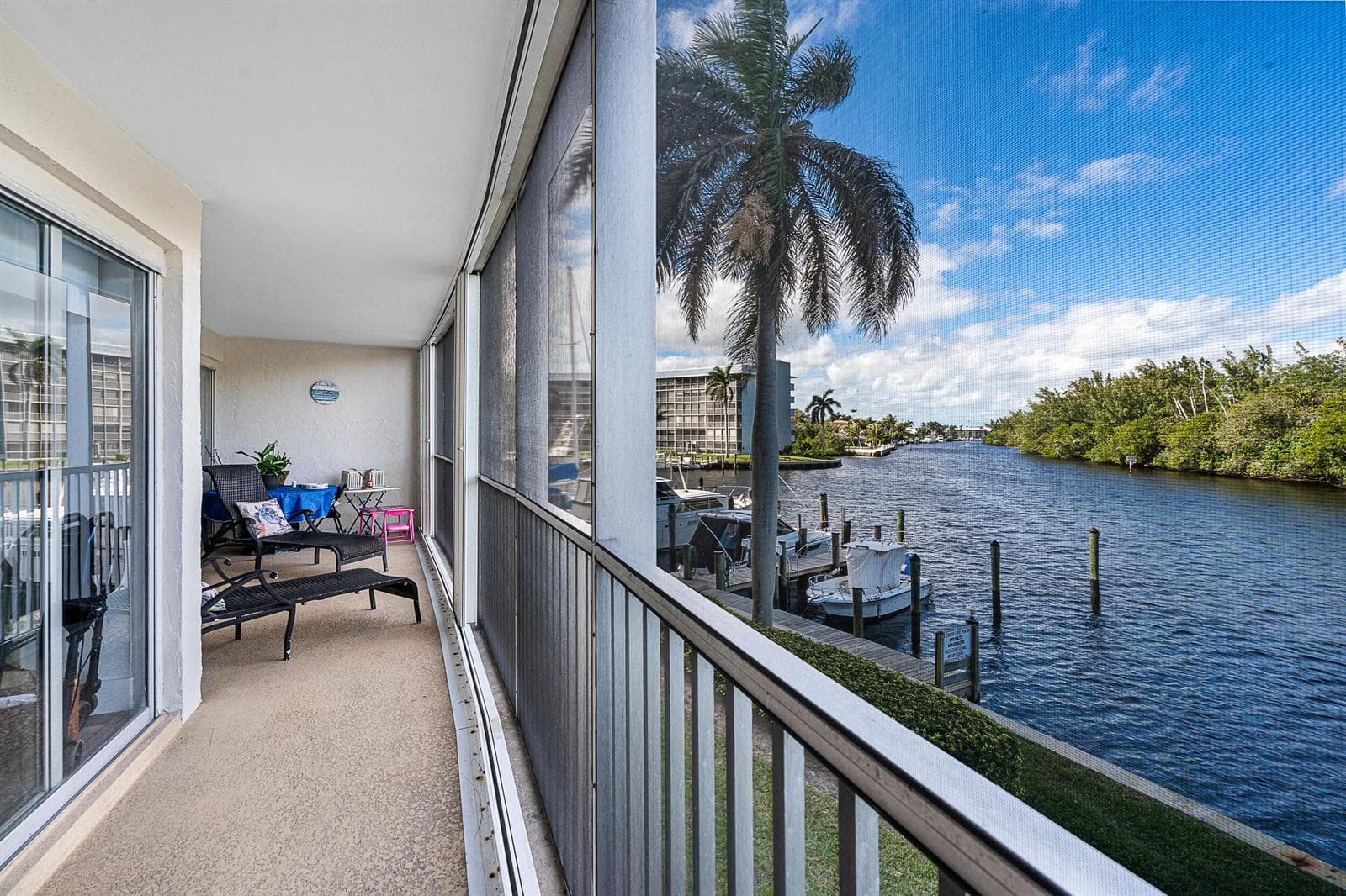 1537 E Hillsboro Boulevard 243 photo 21