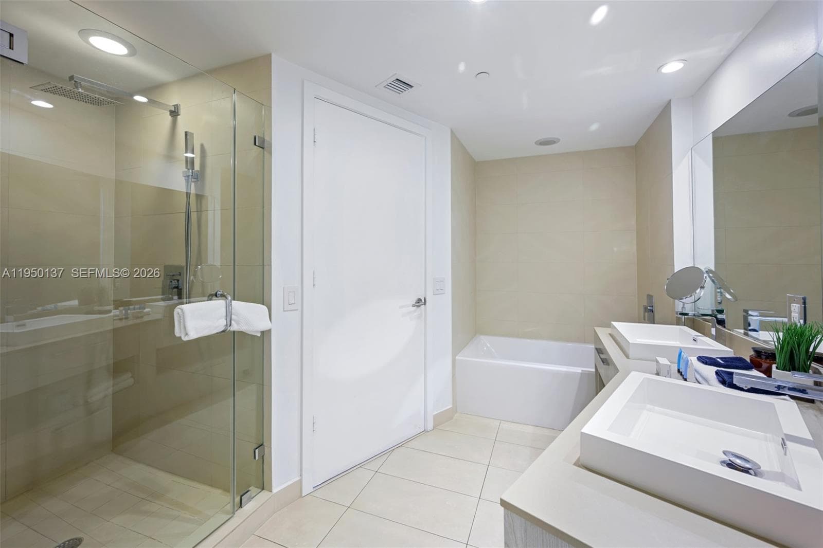 4111 S Ocean Dr 3002 photo 11