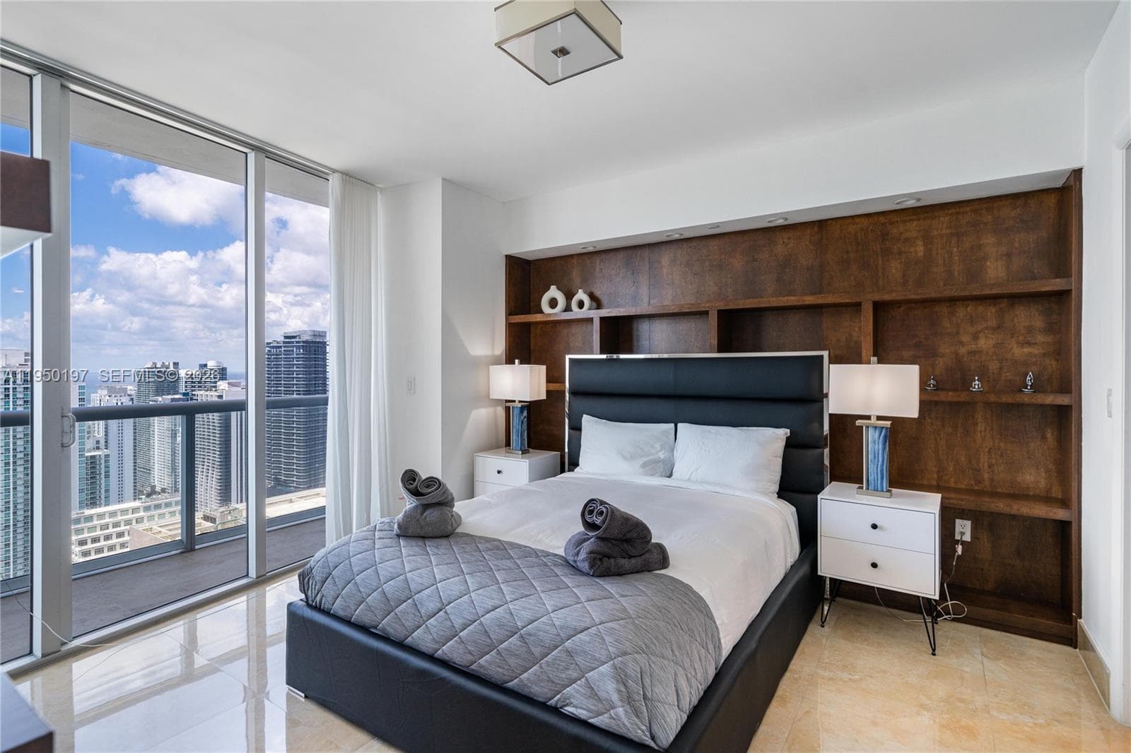 495 Brickell 5705 photo 7