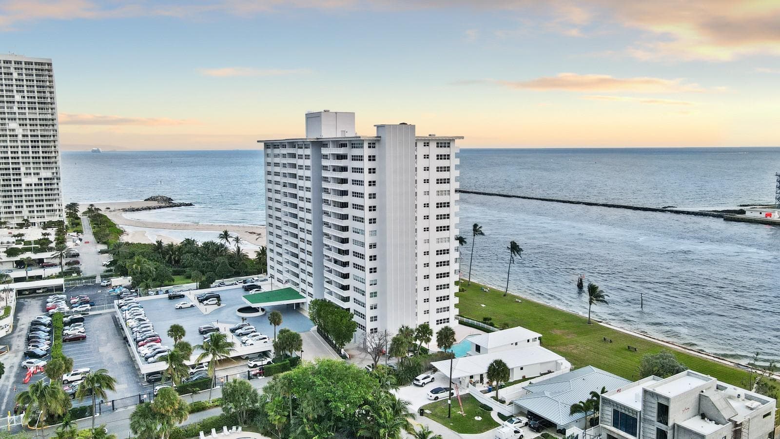 2100 S Ocean Drive 16f photo 4