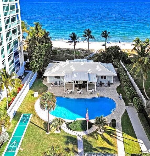 1431 S Ocean Boulevard 87 photo 1