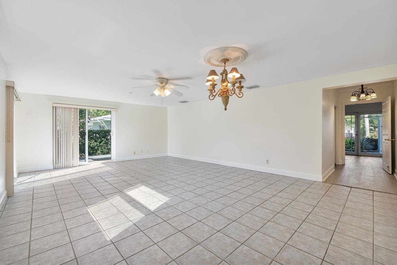 1431 S Ocean Boulevard 87 photo 18