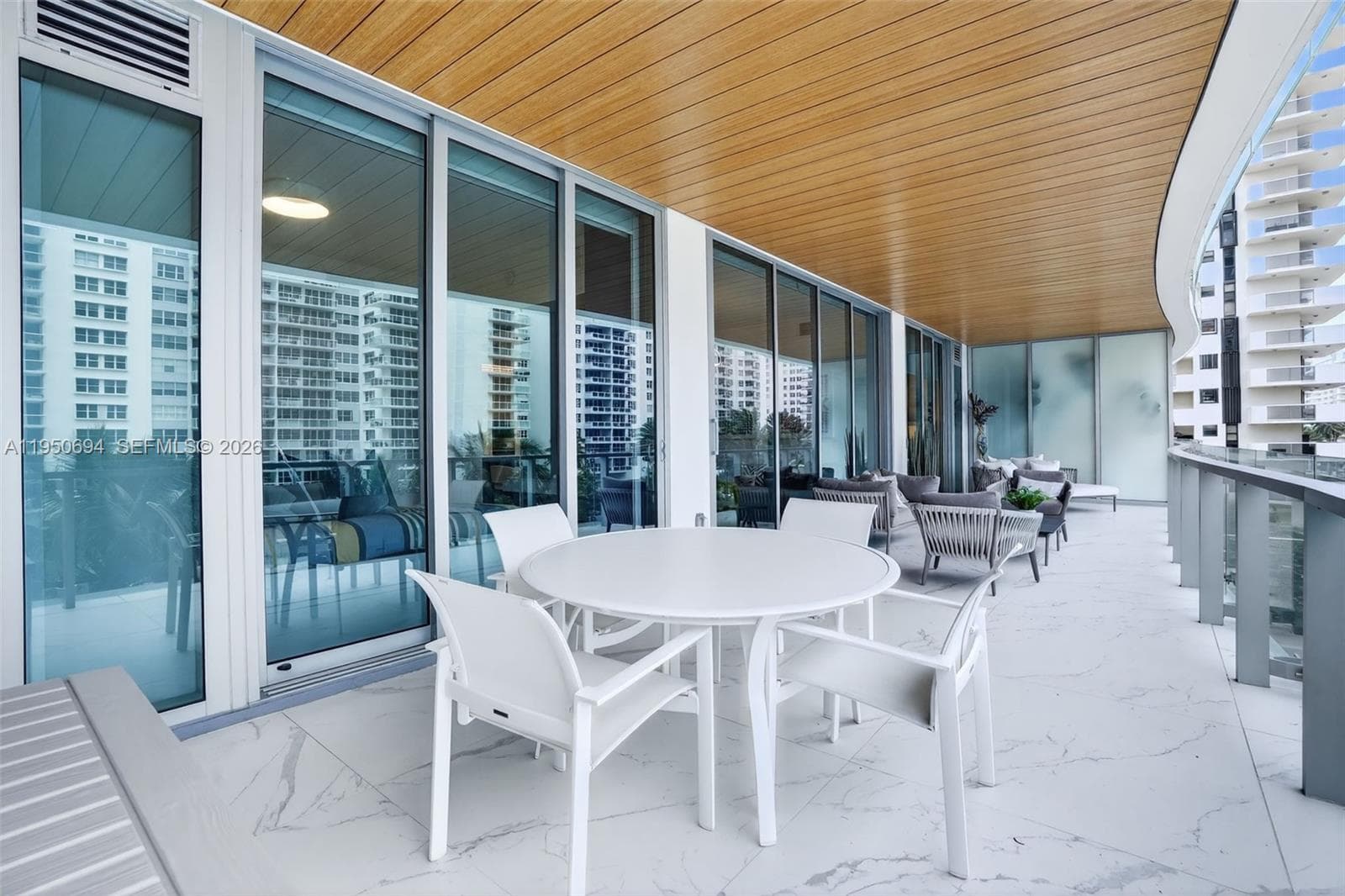 5775 Collins Ave 405 photo 18