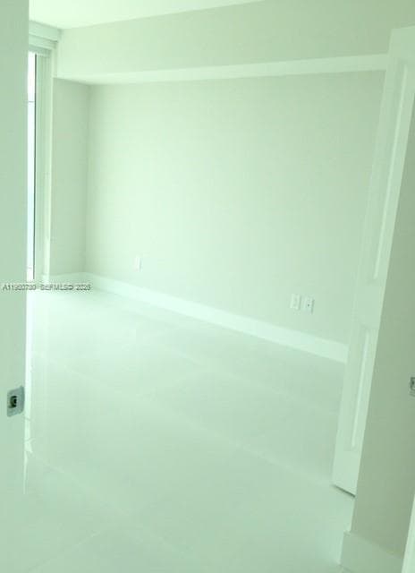 400 Sunny Isles Blvd 1421 photo 10