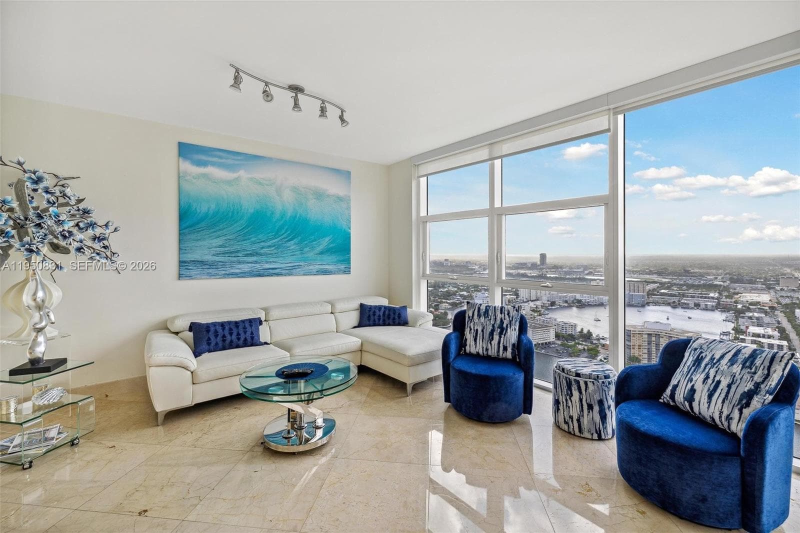 1830 S OCEAN DR 4307 photo 1