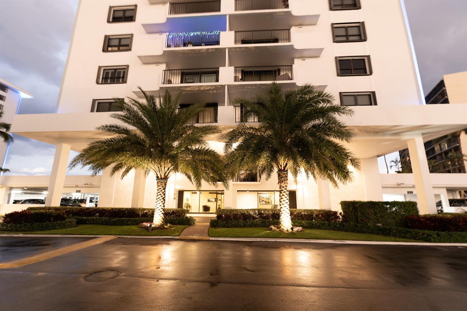 1200 Marine Way 907 photo 2