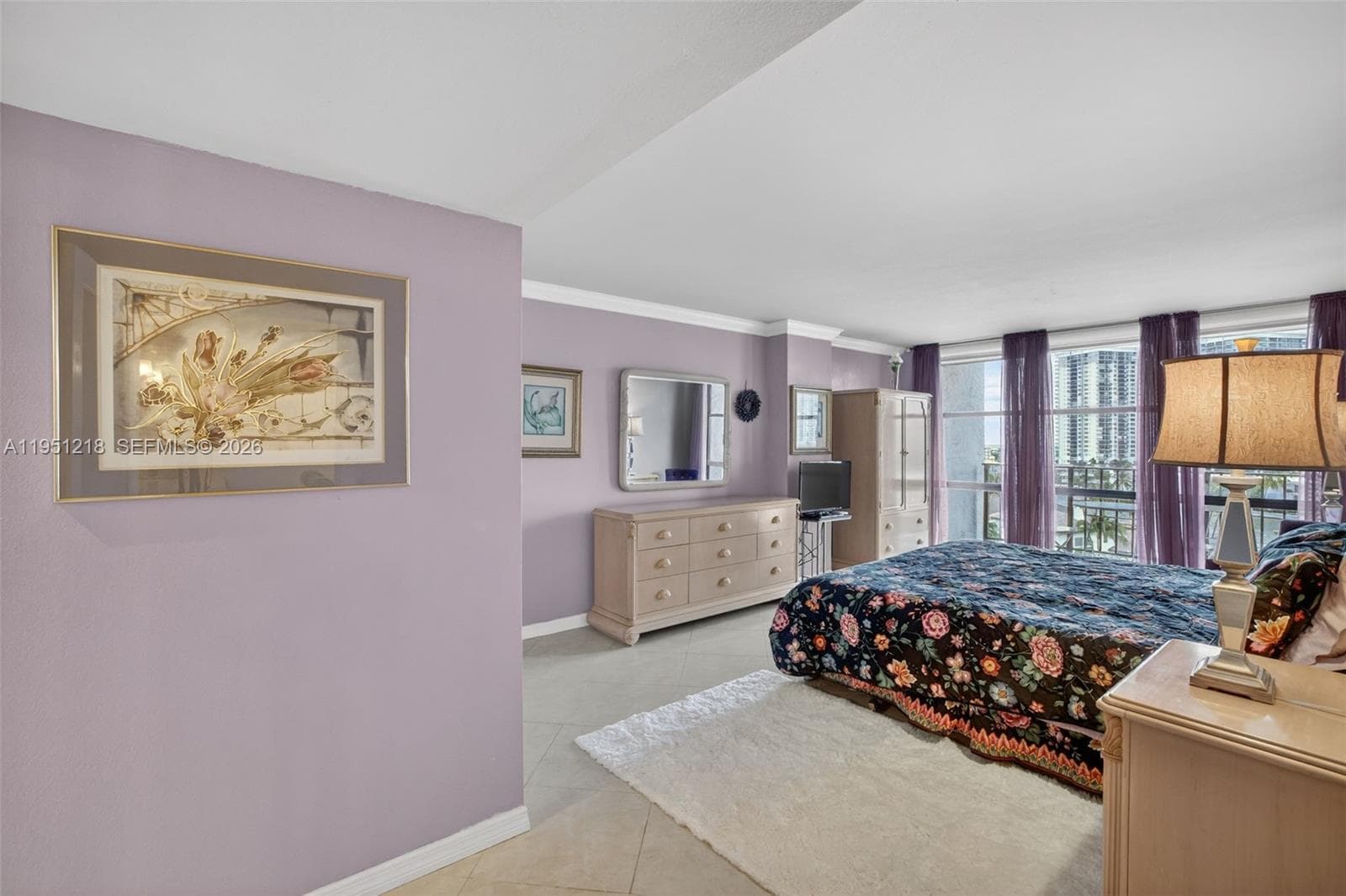1000 Parkview Dr 806 photo 25
